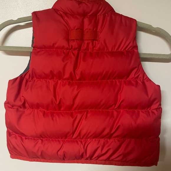 Baby Gap toddler puffer vest, red, 2 years, like-new condition - Picture 5 of 5